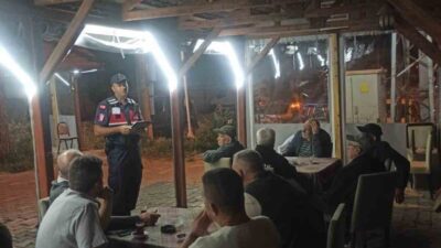 Bilecik ilinde, Demirköy köyünde Jandarma ekipleri tarafından köy halkına yangın