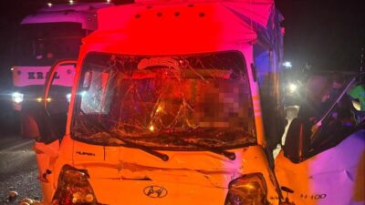 Bozüyük ilçesinde meydana gelen trafik kazasında, yolcu otobüsü ile kamyonet