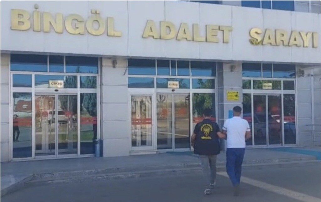 Bingöl Emniyet Müdürlüğü ekipleri, kent genelinde hırsızlık olaylarına yönelik operasyonlarını