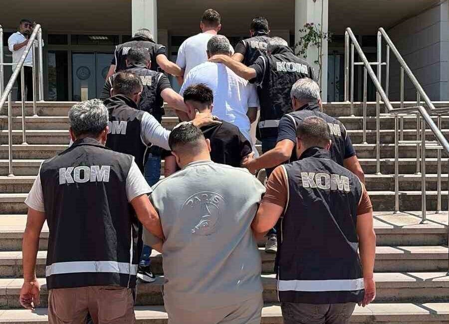 Bodrum ilçesinde gerçekleşen operasyonda polis ekipleri, bir suç örgütüne yönelik