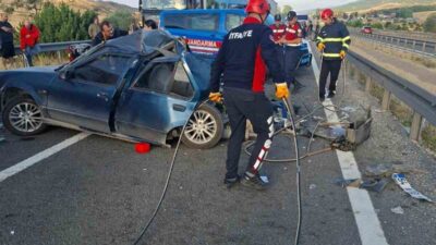 Bolu’nun Gerede-Karabük kara yolunda meydana gelen trafik kazasında 2 kişi