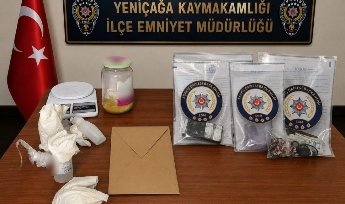 Bolu’nun Yeniçağa ilçesinde polis ekipleri, şüpheli kişilerin bulunduğu değerlendirilen park