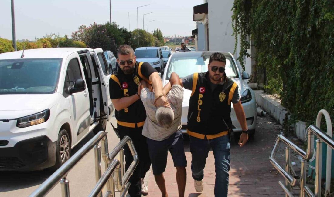 Adana’da, 10 yıl önce boşandığı eşi Ayşe Katırcı’yı, Serinevler Mahallesi’nde