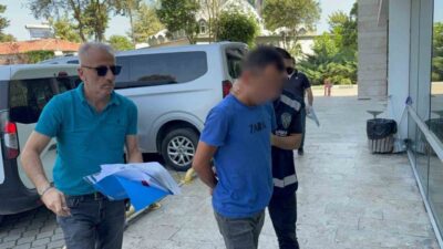 Samsun’da bir adam, boşanma sürecinde olduğu eşini bıçaklayarak yaraladıktan sonra