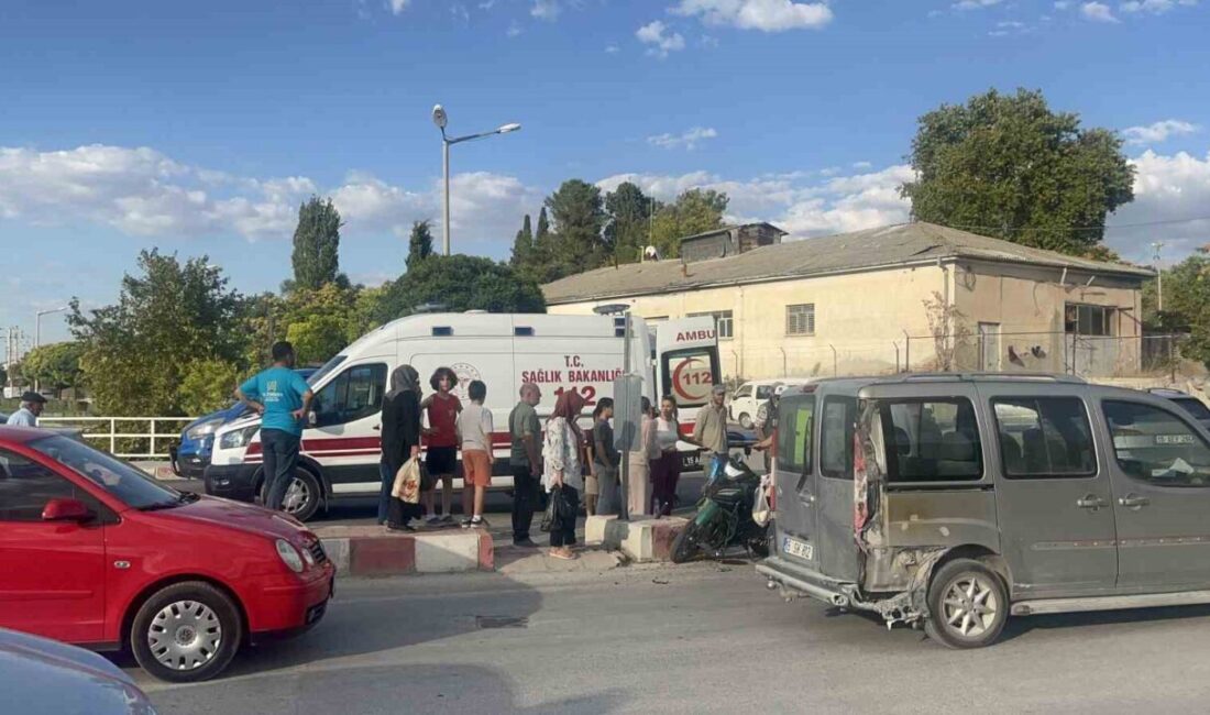 Burdur’da meydana gelen trafik kazasında bir motosiklet sürücüsü otomobil ile