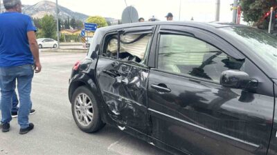 Burdur’da meydana gelen trafik kazasında, otomobil ile motosiklet çarpıştı. Kazanın