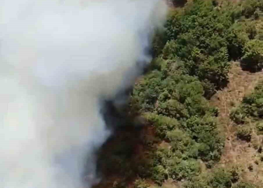 Bursa’nın Kestel ilçesinde 3 ayrı noktadaki yangınlar kontrol altına alınırken,