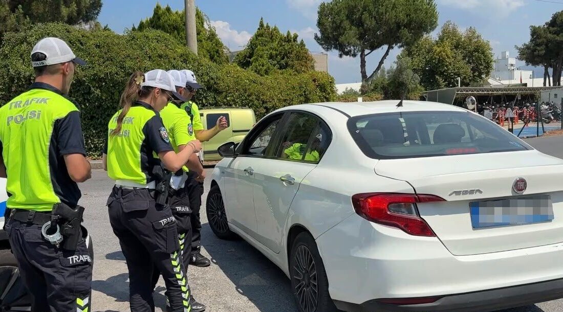 Bursa’da yapılan denetimde, 16 araç kontrol edilmiş ve korsan taşımacılık