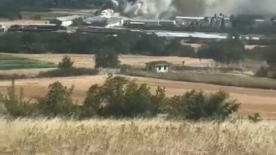 Mudanya ilçesinde bulunan bir tavuk çiftliğinde meydana gelen yangın kısa