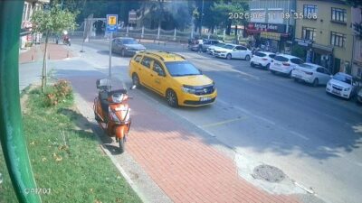 Osmangazi ilçesinde, Tophane semtindeki Osman Gazi ve Orhan Gazi türbeleri