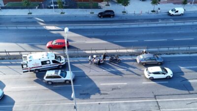 İstanbul Büyükçekmece E-5 karayolunda meydana gelen bir kaza sonucunda bir