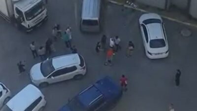 Büyükçekmece’de yer alan bir sitede “Market” adlı bir işletmeyle ilgili