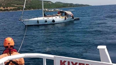 Çanakkale Boğazı’nda Nara Burnu önlerinde sürüklenmeye başlayan ve içinde dört
