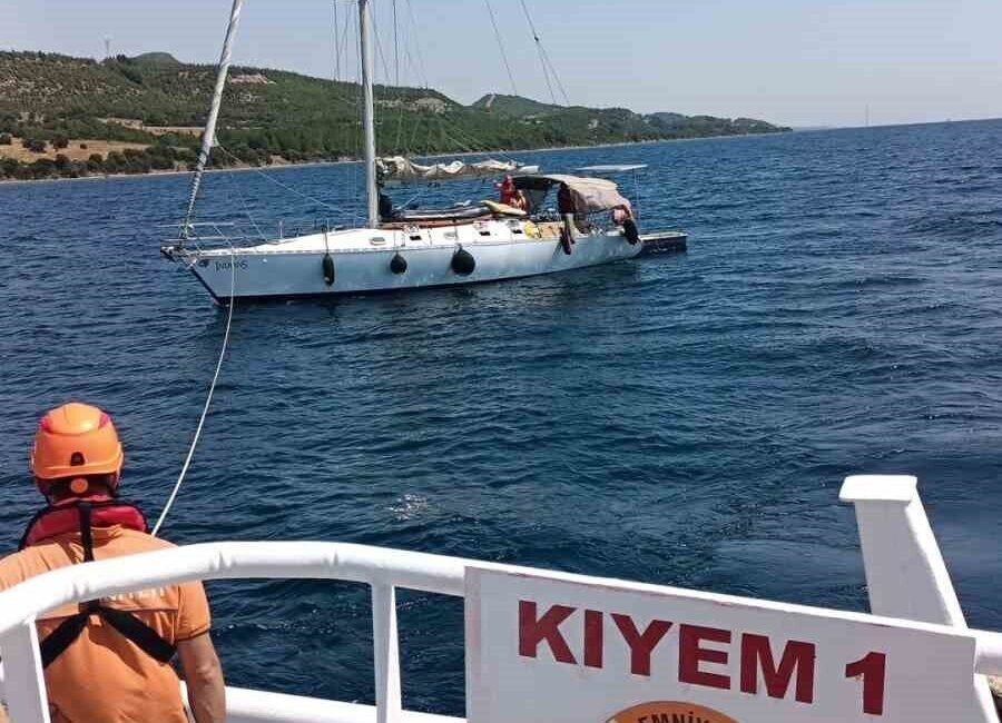 Çanakkale Boğazı’nda Nara Burnu önlerinde sürüklenmeye başlayan ve içinde dört