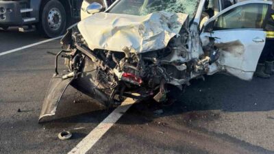 Bayramiç ilçesinde meydana gelen trafik kazasında 1 kişi hayatını kaybederken,
