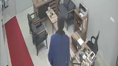 Beyaz eşya tamirhanesine hırsız giren bir kişi, Bursa’nın Karacabey ilçesindeki