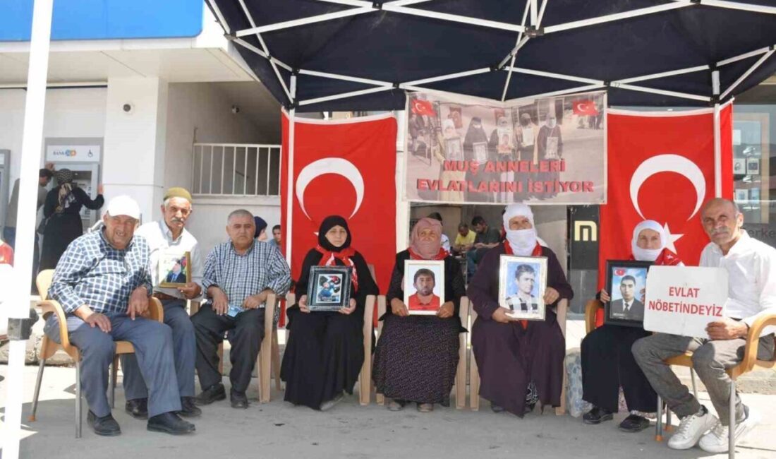 Muş’ta aileler, evlat nöbetini 259 haftadır sürdürüyor. TBMM’den geçen ve