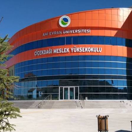 Kırşehir Ahi Evran Üniversitesi bünyesinde hizmet veren Çiçekdağı Meslek Yüksekokulu
