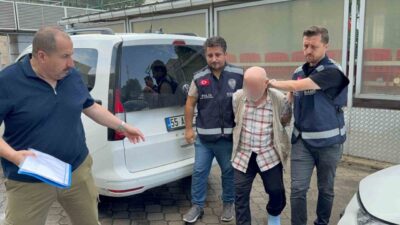 85 yaşındaki bir şüpheli, Samsun’un Canik ilçesindeki Gaziosmanpaşa Mahallesi’nde cami
