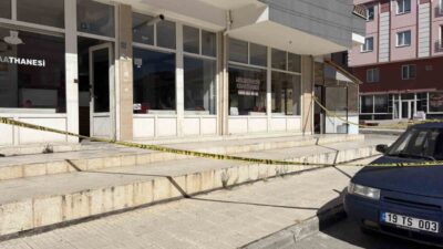 Çorum’da yaşanan bıçaklı kavgada bir kişi hayatını kaybederken, bir kişi