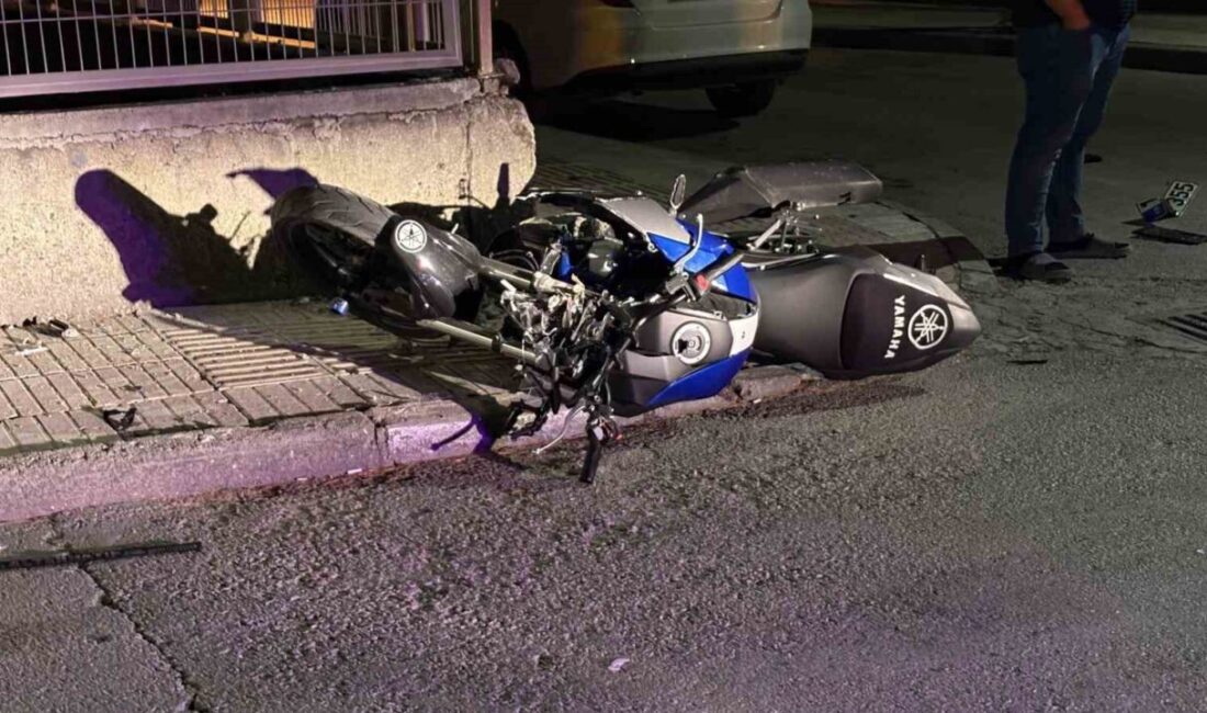 Çorum’da bir otomobil ile motosikletin çarpışması sonucu meydana gelen trafik