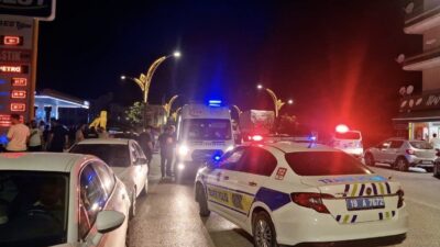 Çorum’da meydana gelen trafik kazasında bir otomobil ile bir motosikletin