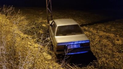 Alaca ilçesine bağlı Çorum’da meydana gelen trafik kazasında, sürücü aracın