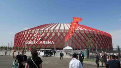Bişkek Arena’da düzenlenen 6. Göçebe Oyunları Açılış Töreni’nde, Türkiye kortejini