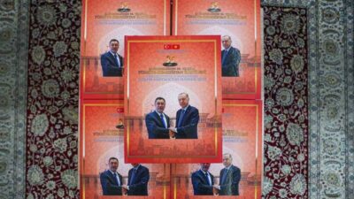 Türkiye Cumhurbaşkanı Recep Tayyip Erdoğan, özel olarak hazırlanan ve Türkiye-Kırgızistan