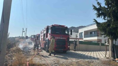Dalaman ilçesinde çıkan orman yangını, ekiplerin hızlı ve etkili müdahalesi