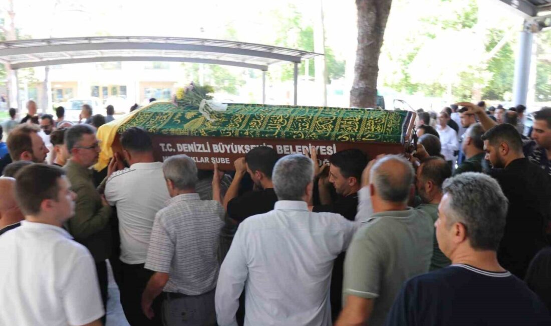 Denizli’nin Pamukkale ilçesinde yaşanan acı olayda, yolun karşısına geçmeye çalışan