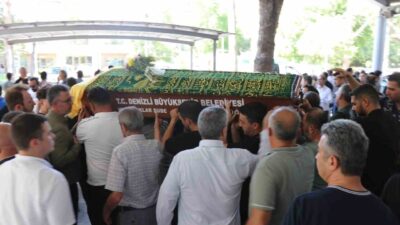 Denizli’nin Pamukkale ilçesinde yaşanan acı olayda, yolun karşısına geçmeye çalışan
