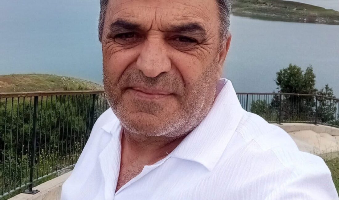 Kastamonu’nun İnebolu ilçesinde, dengesini kaybederek dere yatağına düşen bir kişi