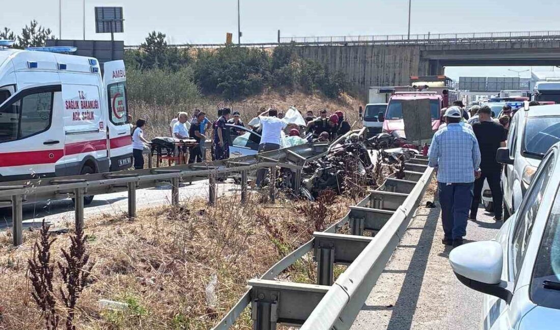 Bursa’da, bir sürücünün direksiyon hakimiyetini kaybettiği aracın bariyere çarpması sonucu