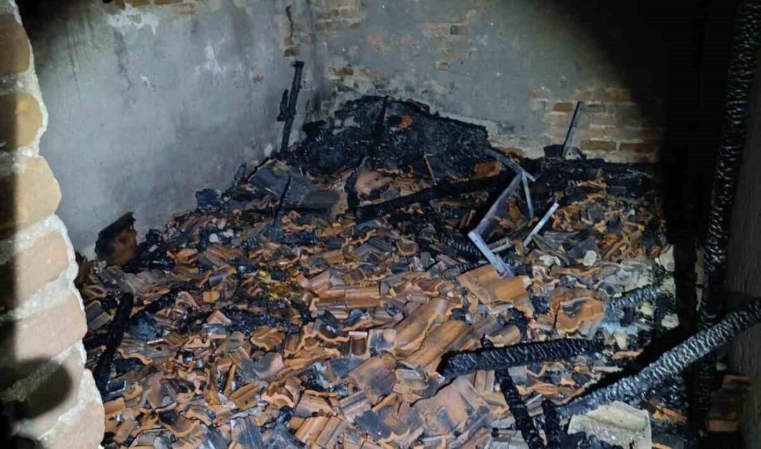 Diyarbakır’ın Yenişehir ve Bismil ilçelerinde meydana gelen çatı ve ev