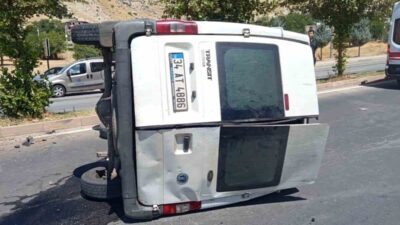 Diyarbakır’ın Silvan ilçesine bağlı Yüksek Mahalle mevkiinde meydana gelen trafik