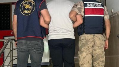 Şanlıurfa’da, kamu görevlisiymiş gibi davranarak dolandırıcılık yapan bir kişi, jandarma