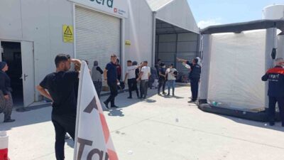 Afyonkarahisar’da zehirlenerek hastaneye kaldırılanların sayısı 33’e yükseldi. İlaçlama yapılan domates