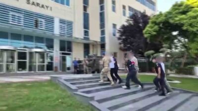 Adana’nın Ceyhan ilçesinde bir dondurmacıda silahlı saldırıya uğrayan ve hayatını