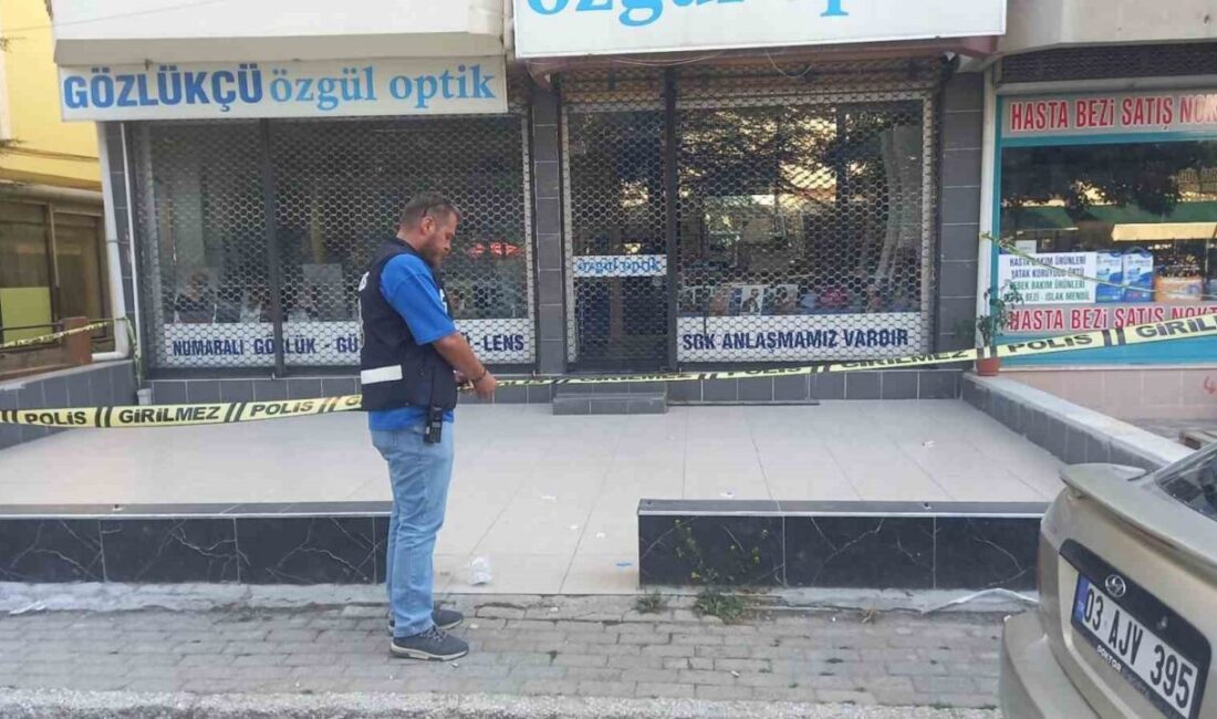 Afyonkarahisar’ın Sandıklı ilçesinde yaşanan trajik bir olayda, dördüncü kattan düşerek
