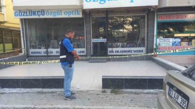 Afyonkarahisar’ın Sandıklı ilçesinde yaşanan trajik bir olayda, dördüncü kattan düşerek