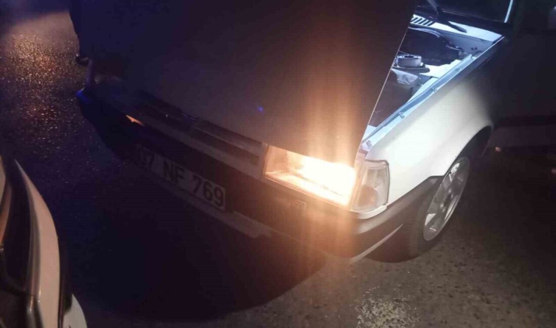 Gazipaşa ilçesinde meydana gelen olayda, bir sürücü otomobiliyle drift yaparken