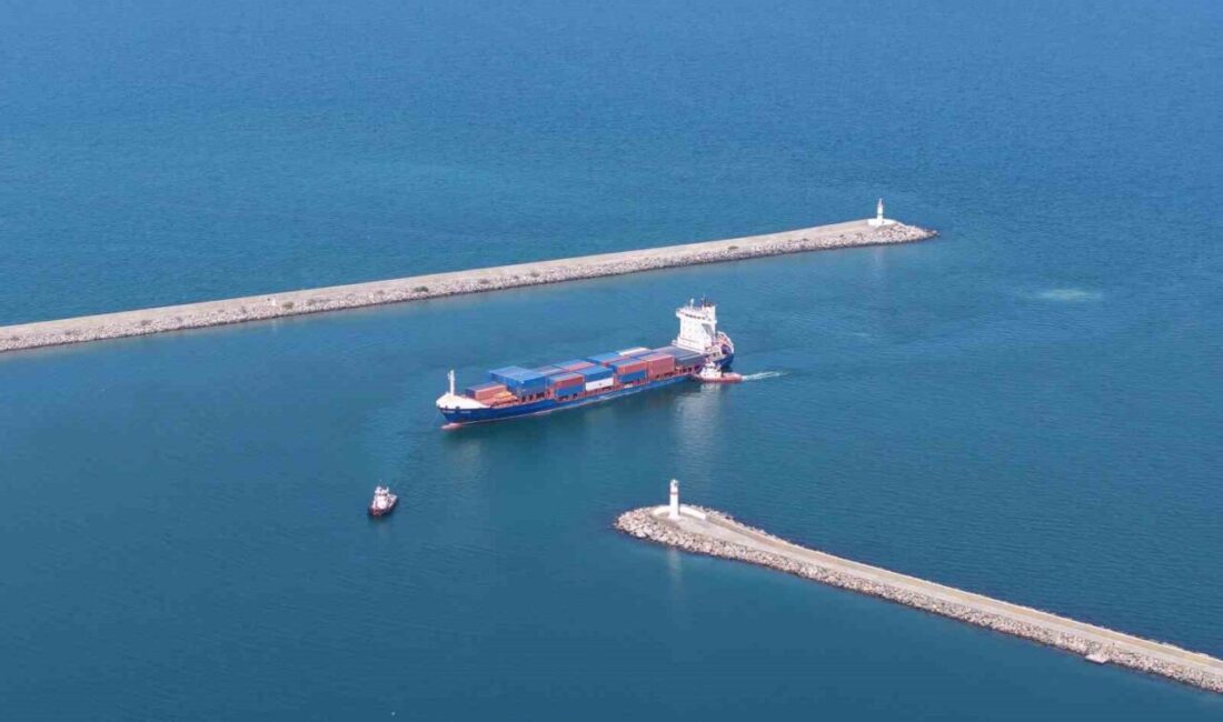 Karadeniz’de uluslararası sularda dron saldırısına hedef olan Türk bandıralı gemi