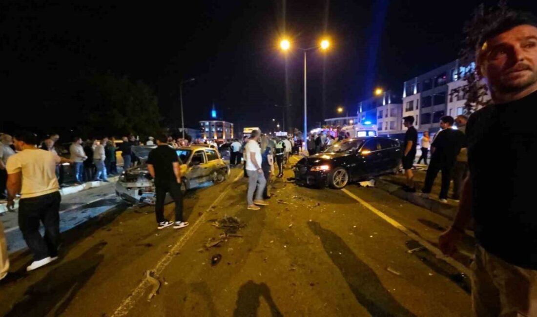 Düzce’de meydana gelen zincirleme trafik kazasında 6 araç birbirine girdi