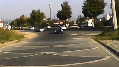 Düzce ilinde bir motosiklet ile otomobilin çarpıştığı kazada bir kişi