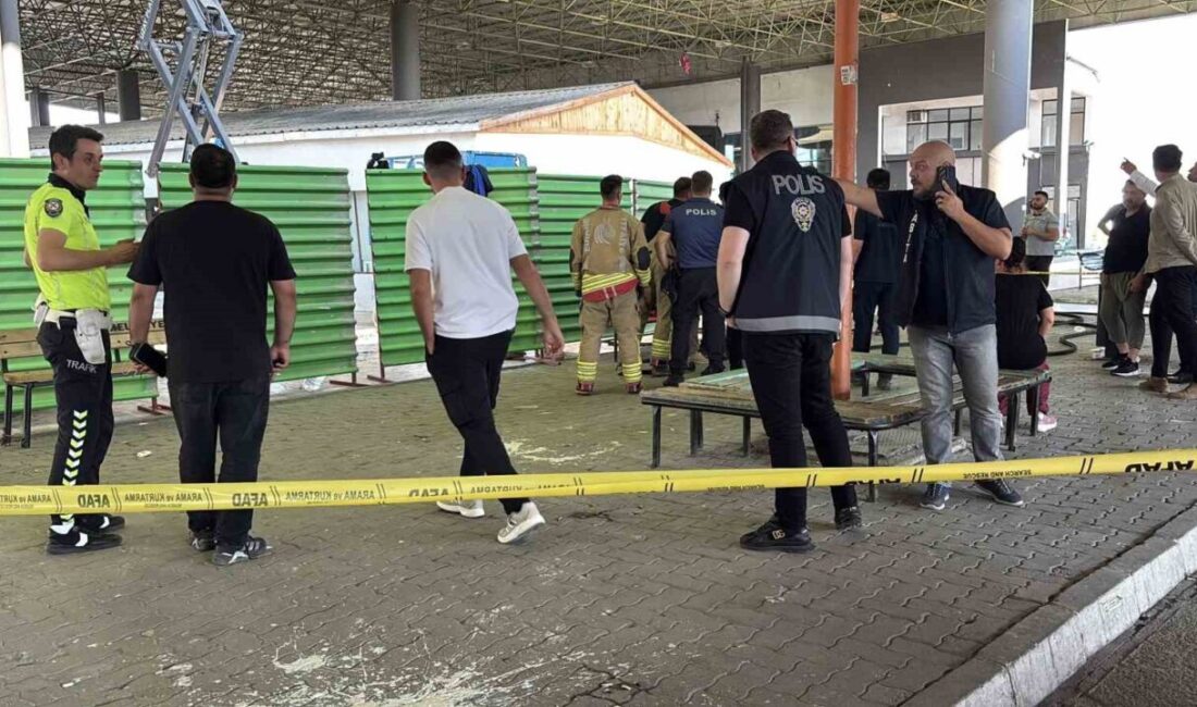 Edirne Şehirlerarası Otobüs Terminali’nde, platformda gerçekleştirilen boya çalışması sırasında meydana