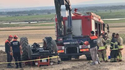 Edirne’nin Üyüklütatar köyünde yaşanan acı olayda, traktörün devrilmesi sonucu çift