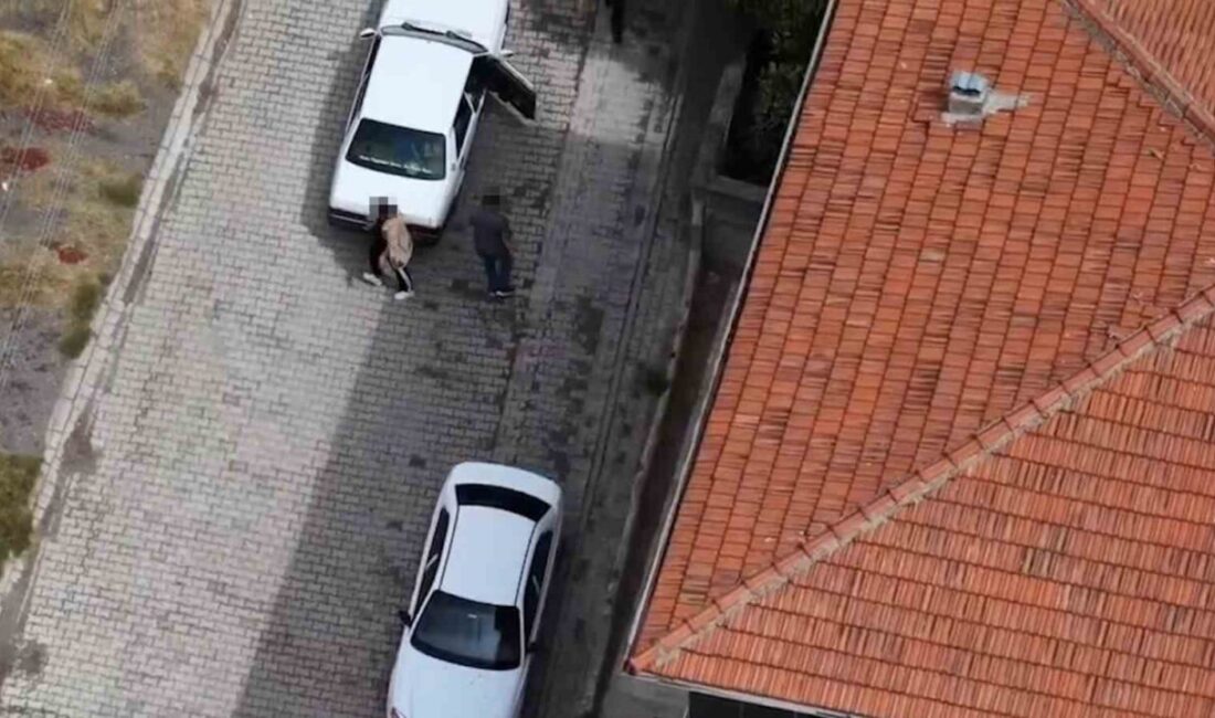 Kırıkkale’de gerçekleştirilen trafik denetiminde, bir sürücünün denetimi fark ederek kaçmaya