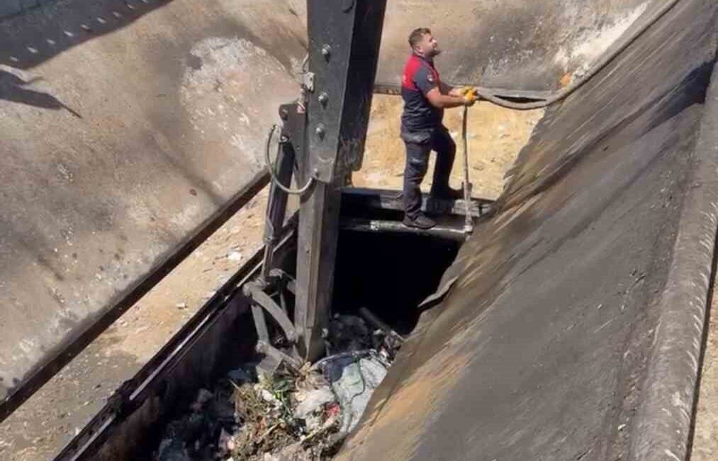 Elazığ’ın Karakoçan ilçesinde Karakoçan belediyesine ait bir park alanında bulunan