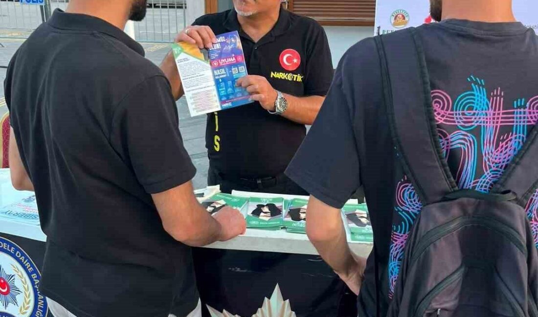 Elazığ İl Emniyet Müdürlüğü ekipleri, 8. Gastronomi Festivali’nde vatandaşları bilgilendirmek